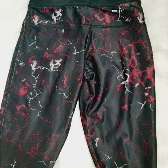 ‎Nike Dri-Fit capri leggings - Picture 4 of 7